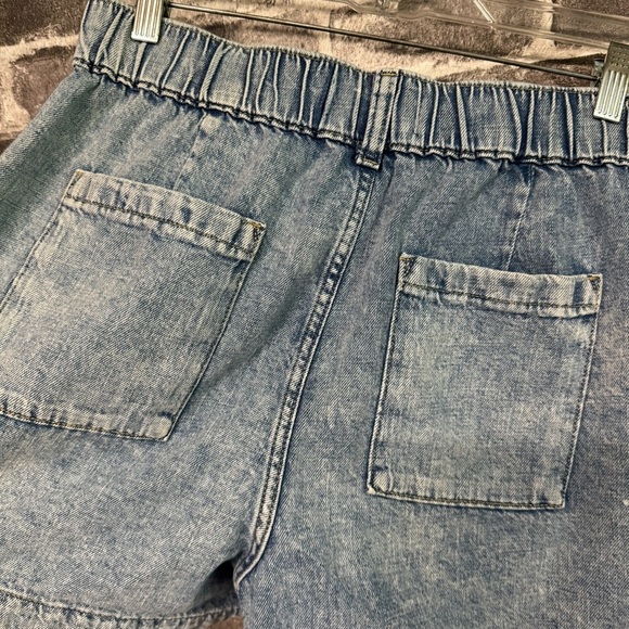 Gap 4" Mid Rise Denim Utility Shorts Jean denim - Picture 6 of 9